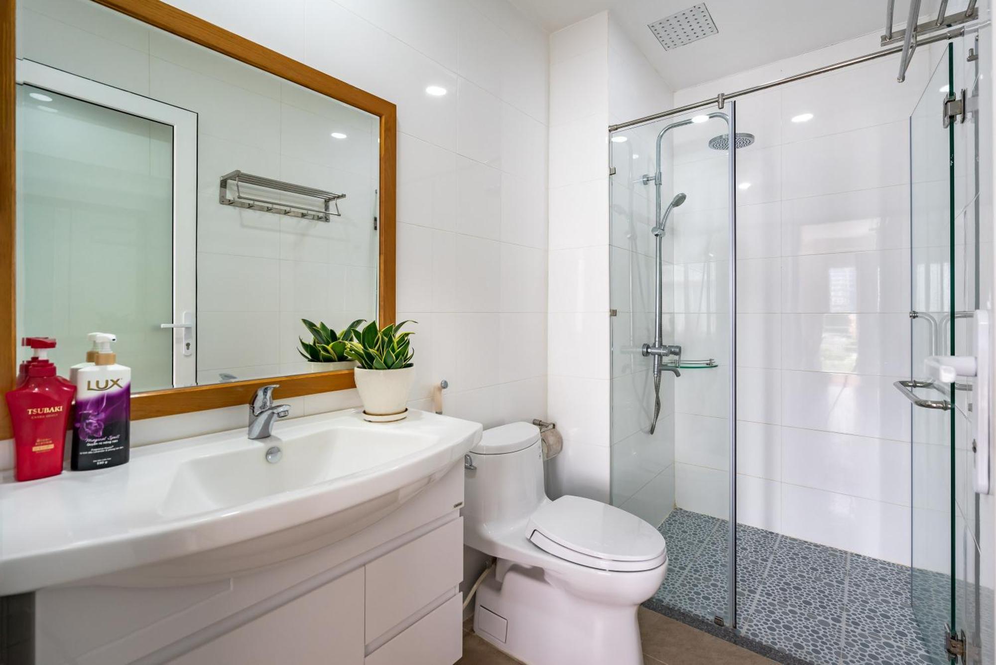 Saigonone Serviced Apartment Хошимин Экстерьер фото